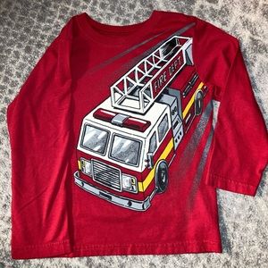 2 casual tees, perfect for on the go 🍁